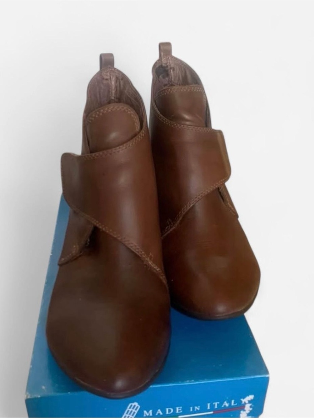 Women’s  Brown Leather ankle boots